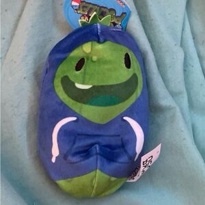 Cats vs Pickles shrug